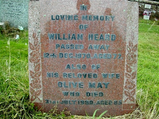 grave of william heard and olive